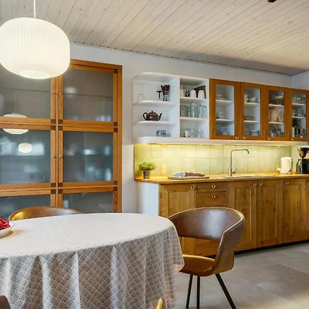 2 Bedroom Beautiful In Kalvehave