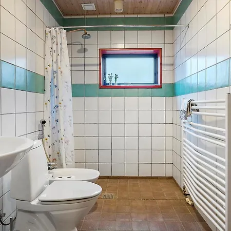 2 Bedroom Beautiful In بيت للعطل *