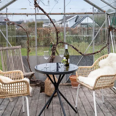 بيت للعطل 2 Bedroom Beautiful In Kalvehave (Zealand)