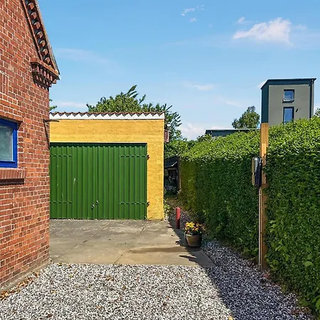 2 Bedroom Beautiful In Kalvehave (Zealand)